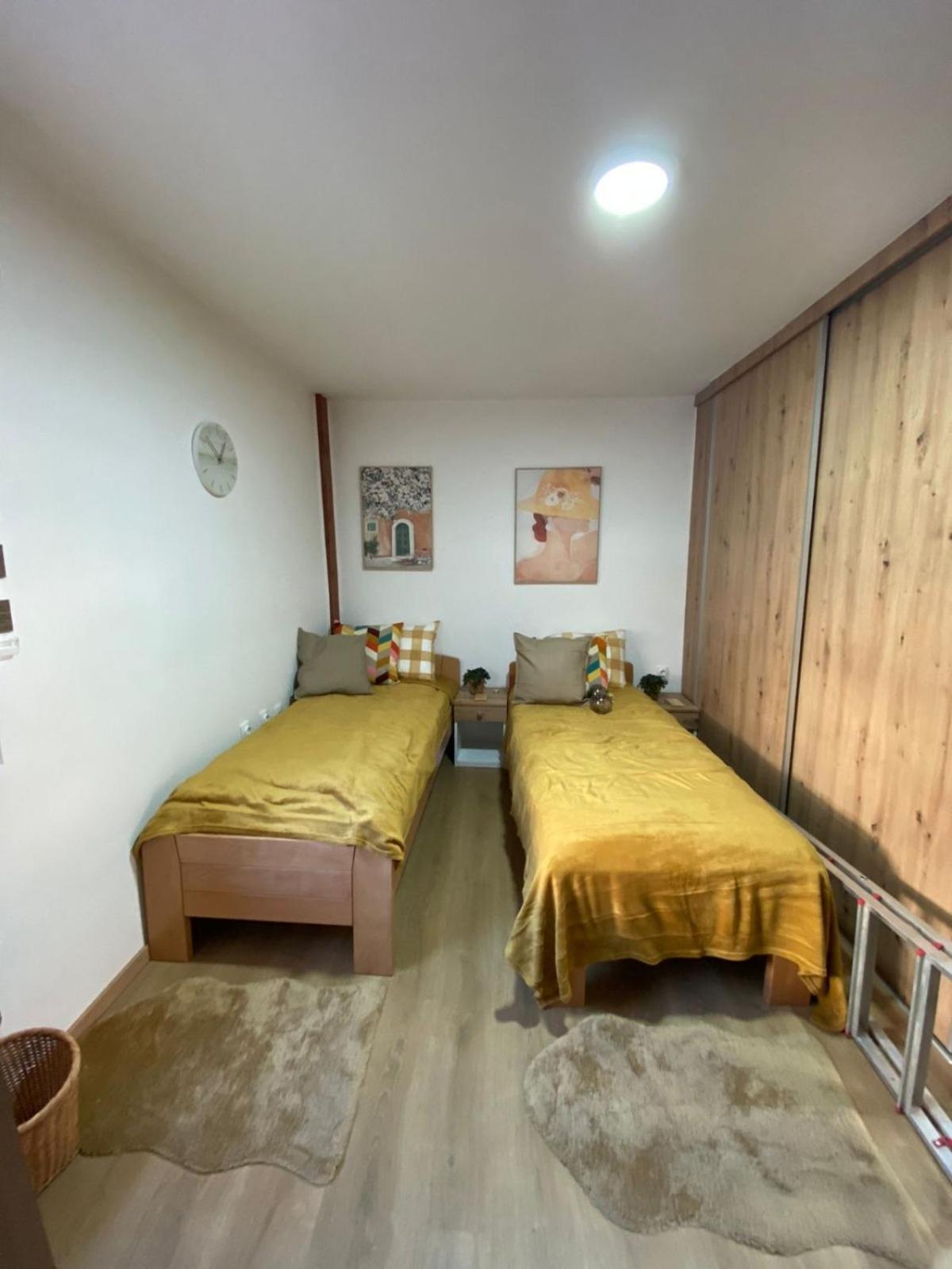 Kapetan-misa Apartment *